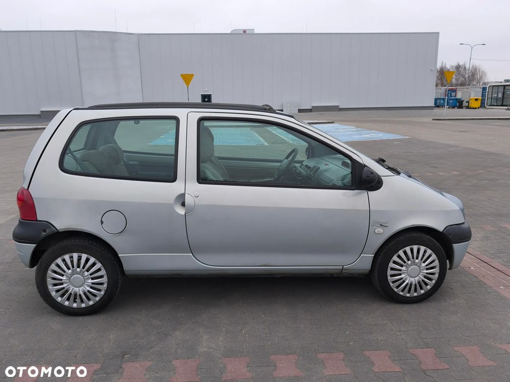 Renault Twingo 1.2 - 8