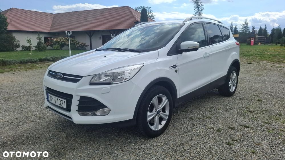 Ford Kuga 2.0 TDCi 4x4 Titanium - 2