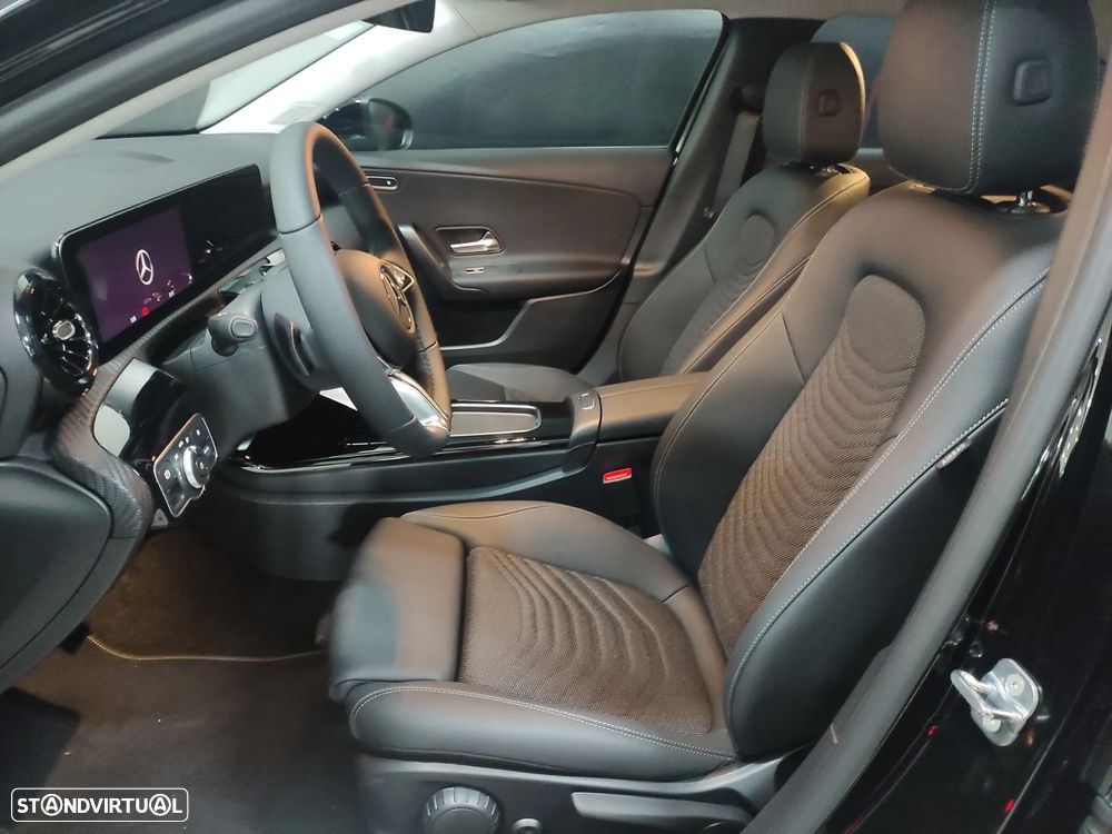 Mercedes-Benz A 250 e - 12