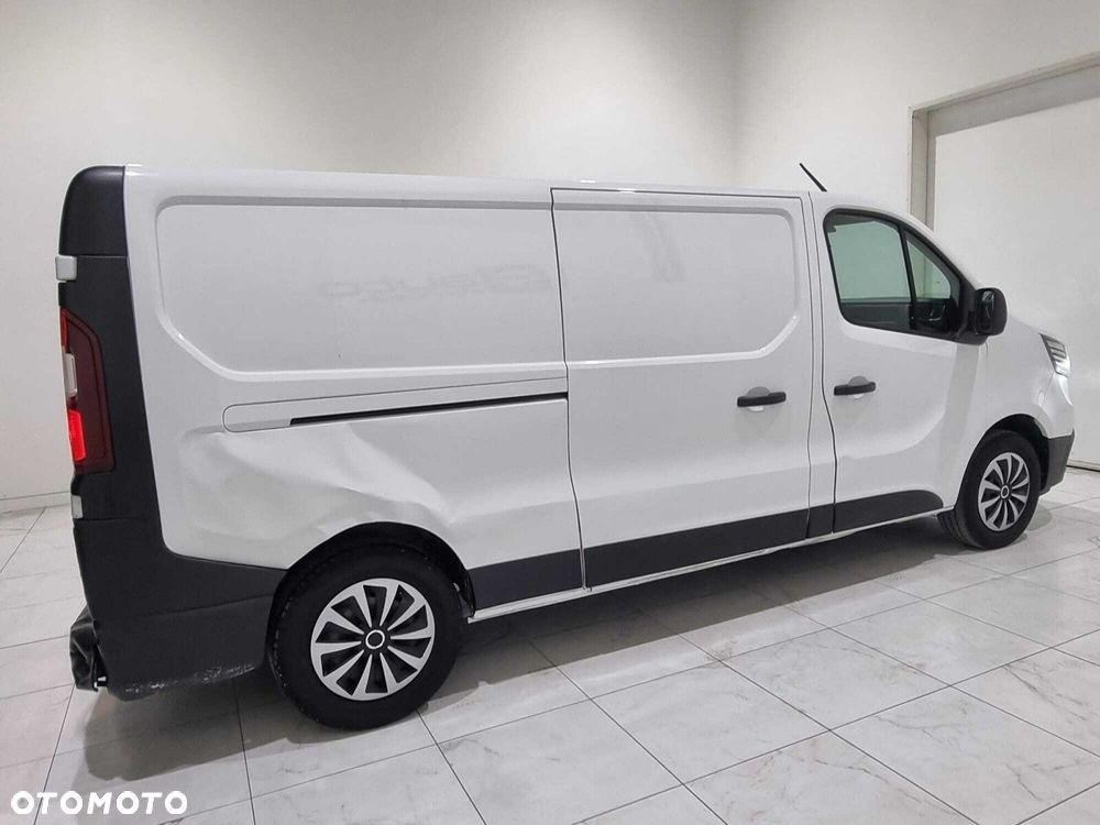 Renault Trafic - 11