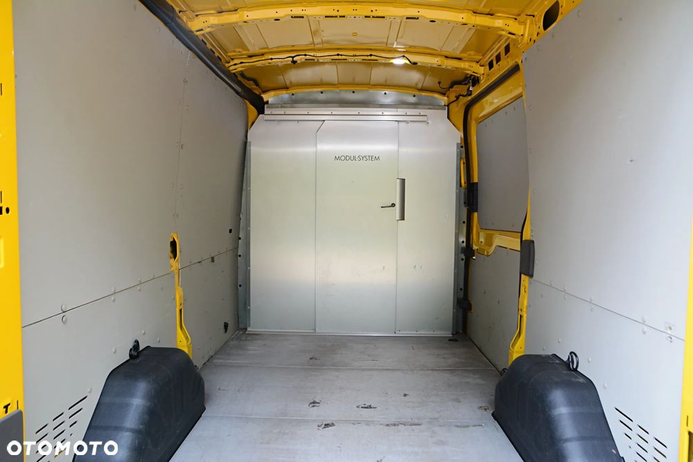 Ford Transit - 10