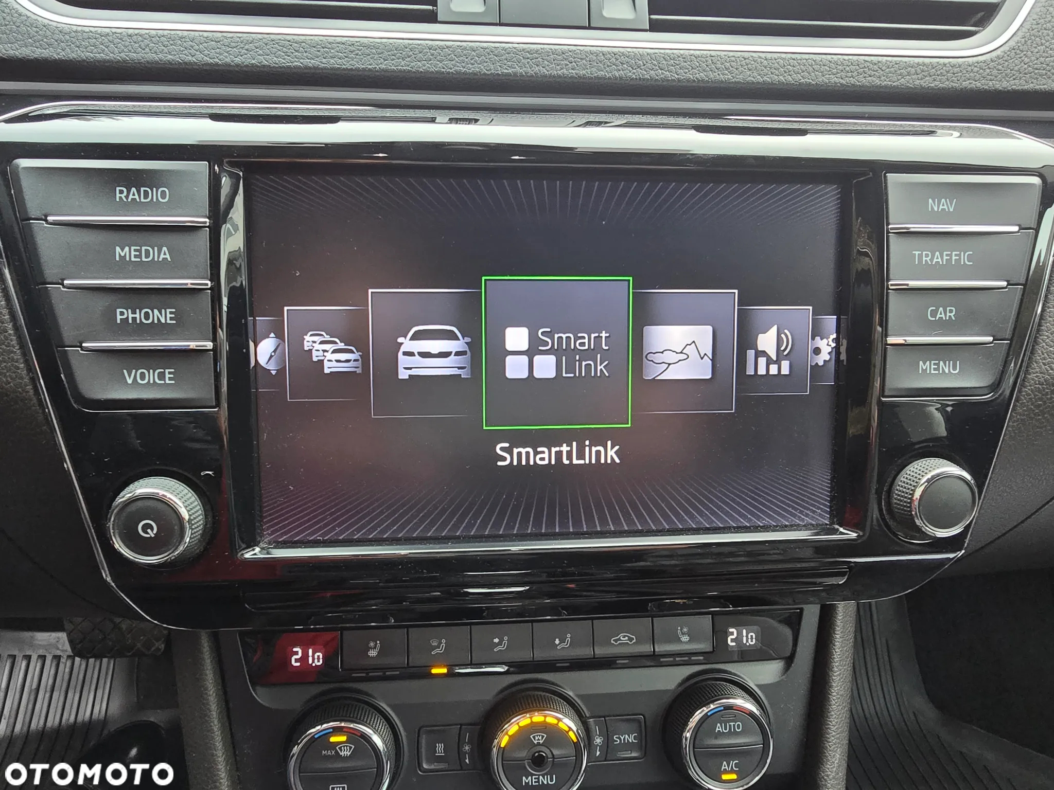 Skoda Superb 2.0 TDI 4x4 L&K DSG - 36