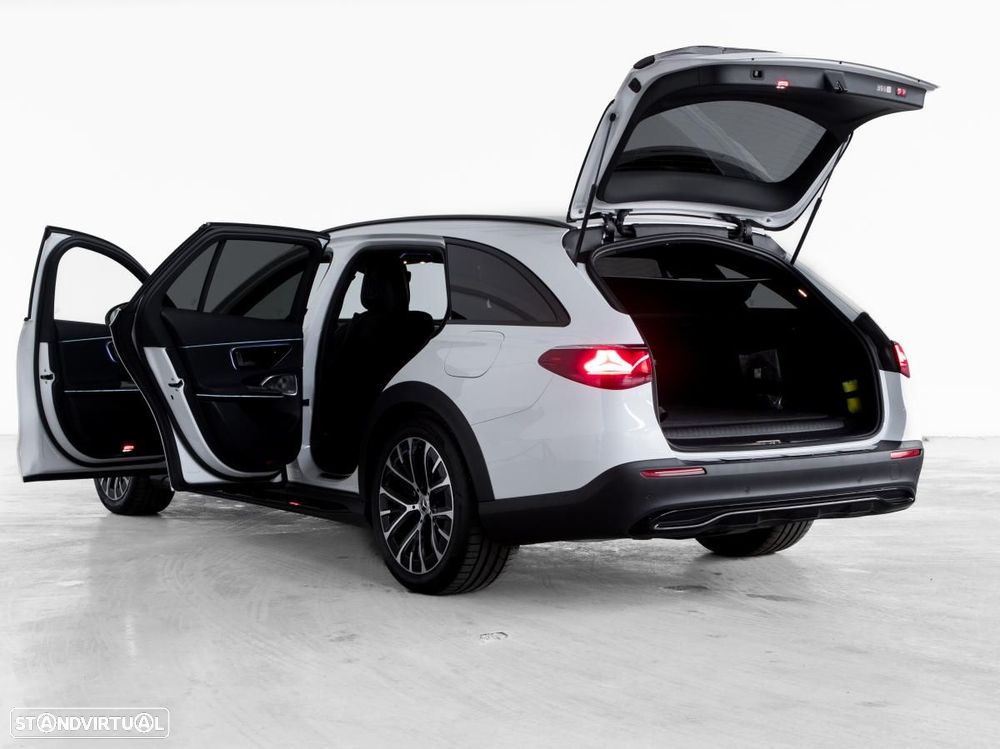Mercedes-Benz E 300 de 4Matic All-Terrain - 5