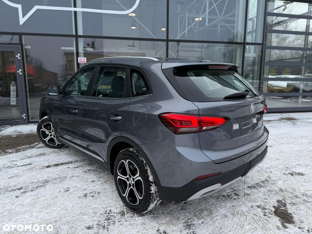 MG ZS 1.5 HEV+ Excite - 8