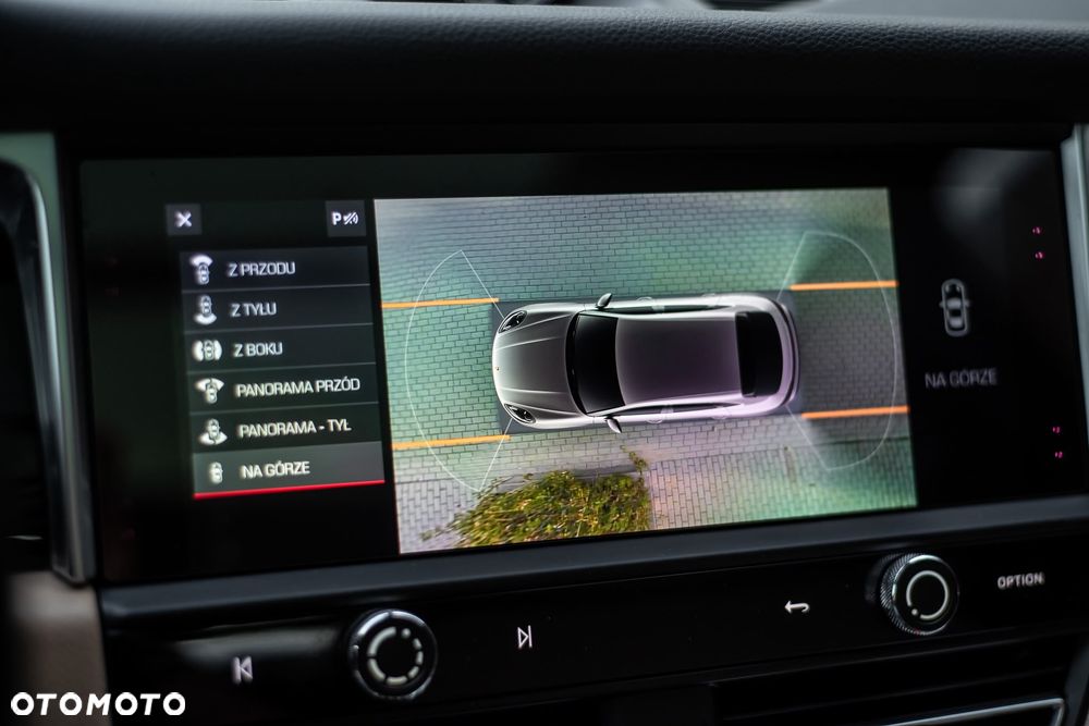 Porsche Macan Standard - 18