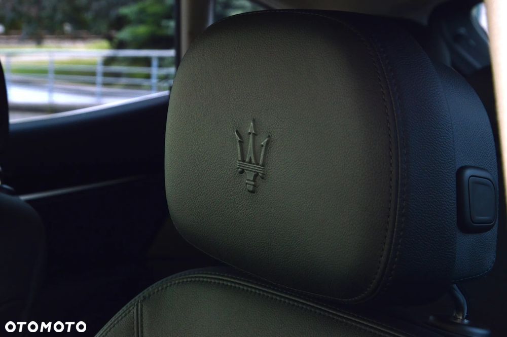 Maserati Levante Granlusso - 15