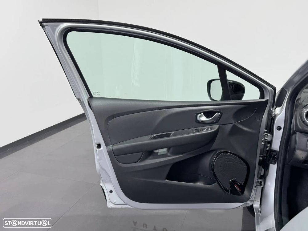Renault Clio 1.5 dCi Limited - 17
