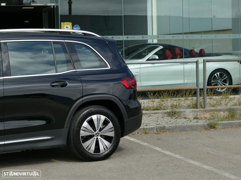 Mercedes-Benz EQB 300 4Matic Progressive - 18