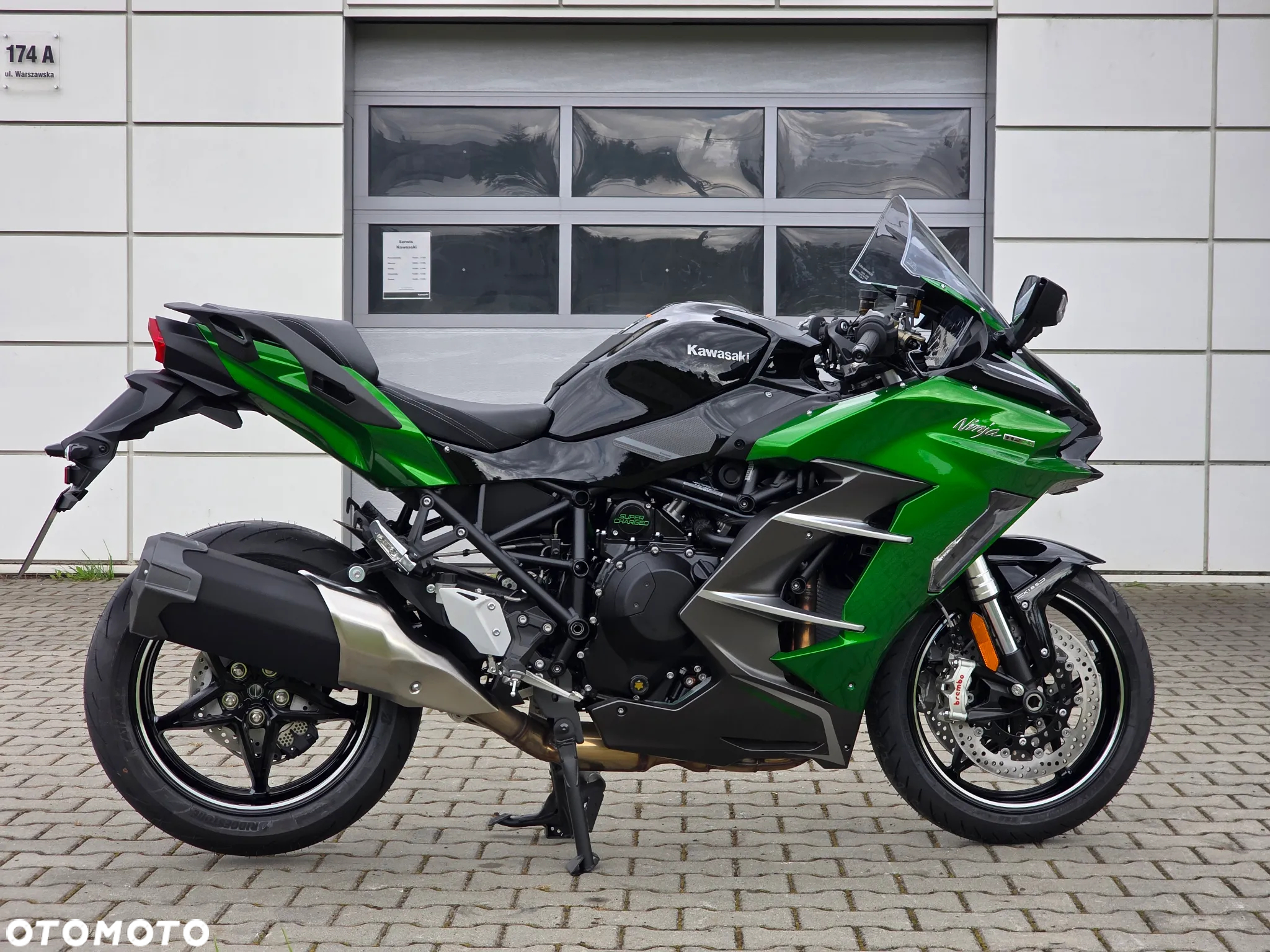 Kawasaki Ninja H2 SX - 9
