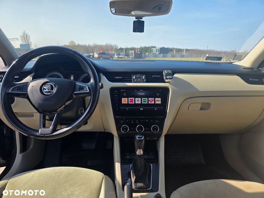 Skoda Octavia 2.0 TDI 4x4 Style DSG - 15