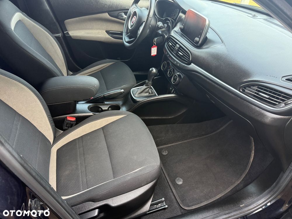 Fiat Tipo 1.6 MultiJet DCT Easy - 8