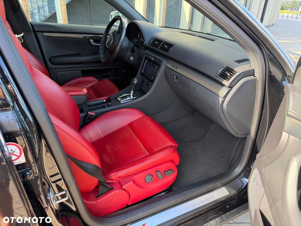 Audi S4 Avant tiptronic - 31