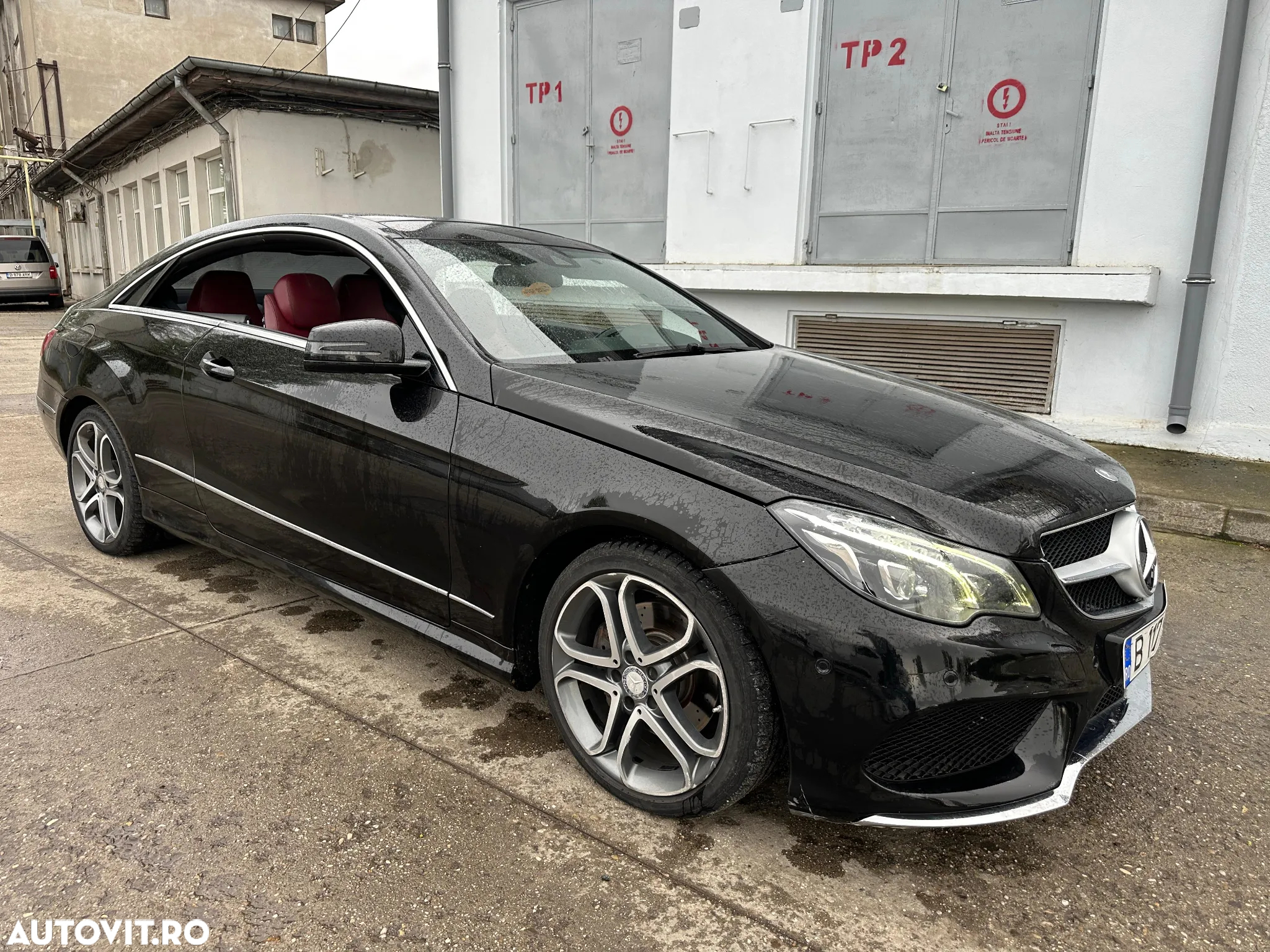 Mercedes-Benz E - 14