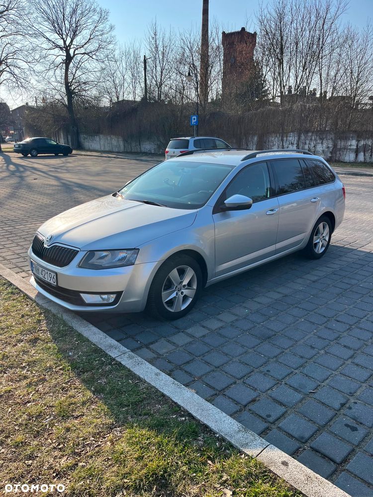 Skoda Octavia 1.6 TDI Ambition - 2