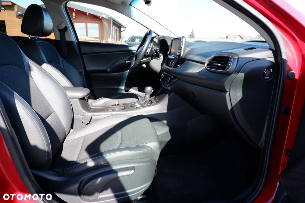 Hyundai i30 1.6 CRDI DCT Premium - 8