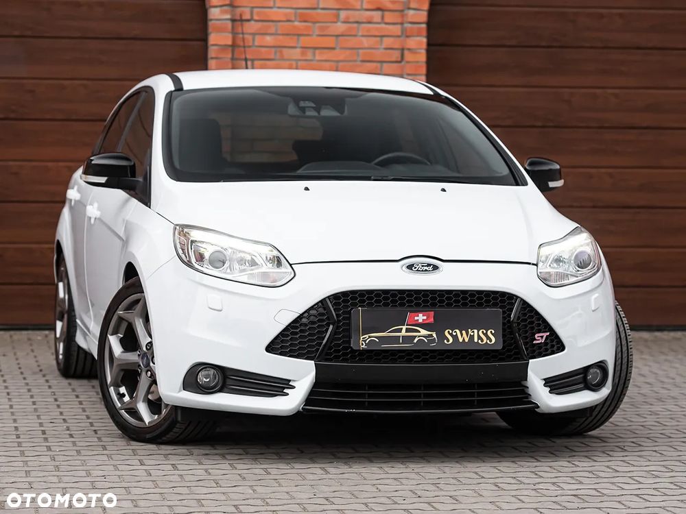Ford Focus 2.0 EcoBoost ST - 2