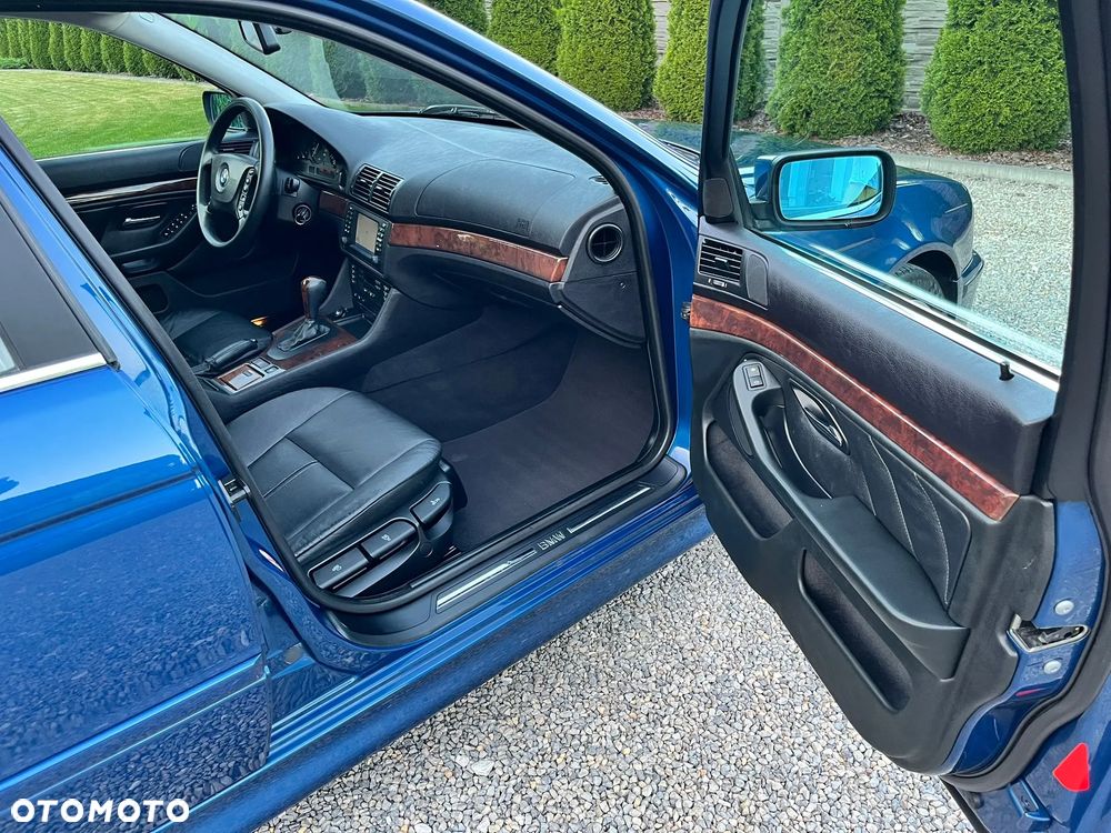 BMW Seria 5 - 33