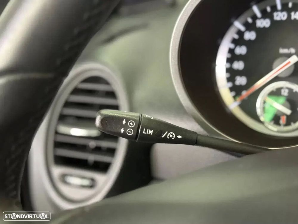 Mercedes-Benz SLK 200 K - 32