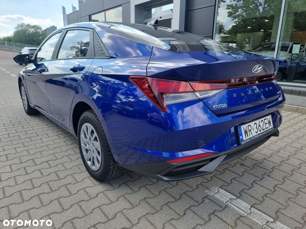 Hyundai Elantra 1.6 Modern - 10