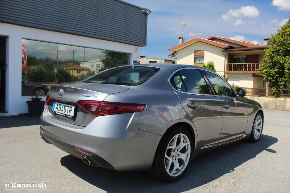 Alfa Romeo Giulia 2.2 D Super AT8 - 8