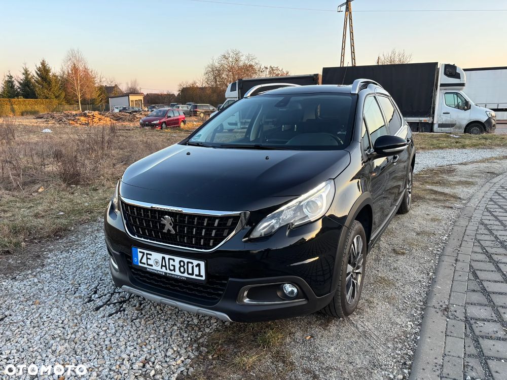 Peugeot 2008 1.6 BlueHDi Allure - 12