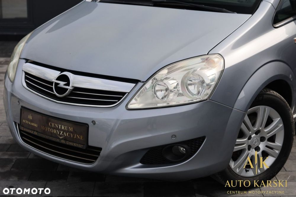 Opel Zafira - 11