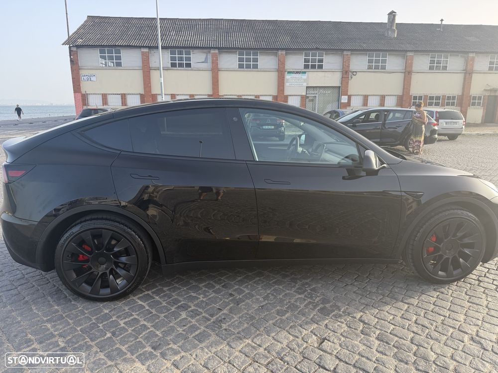 Tesla Model Y Long Range Tração Integral - 5