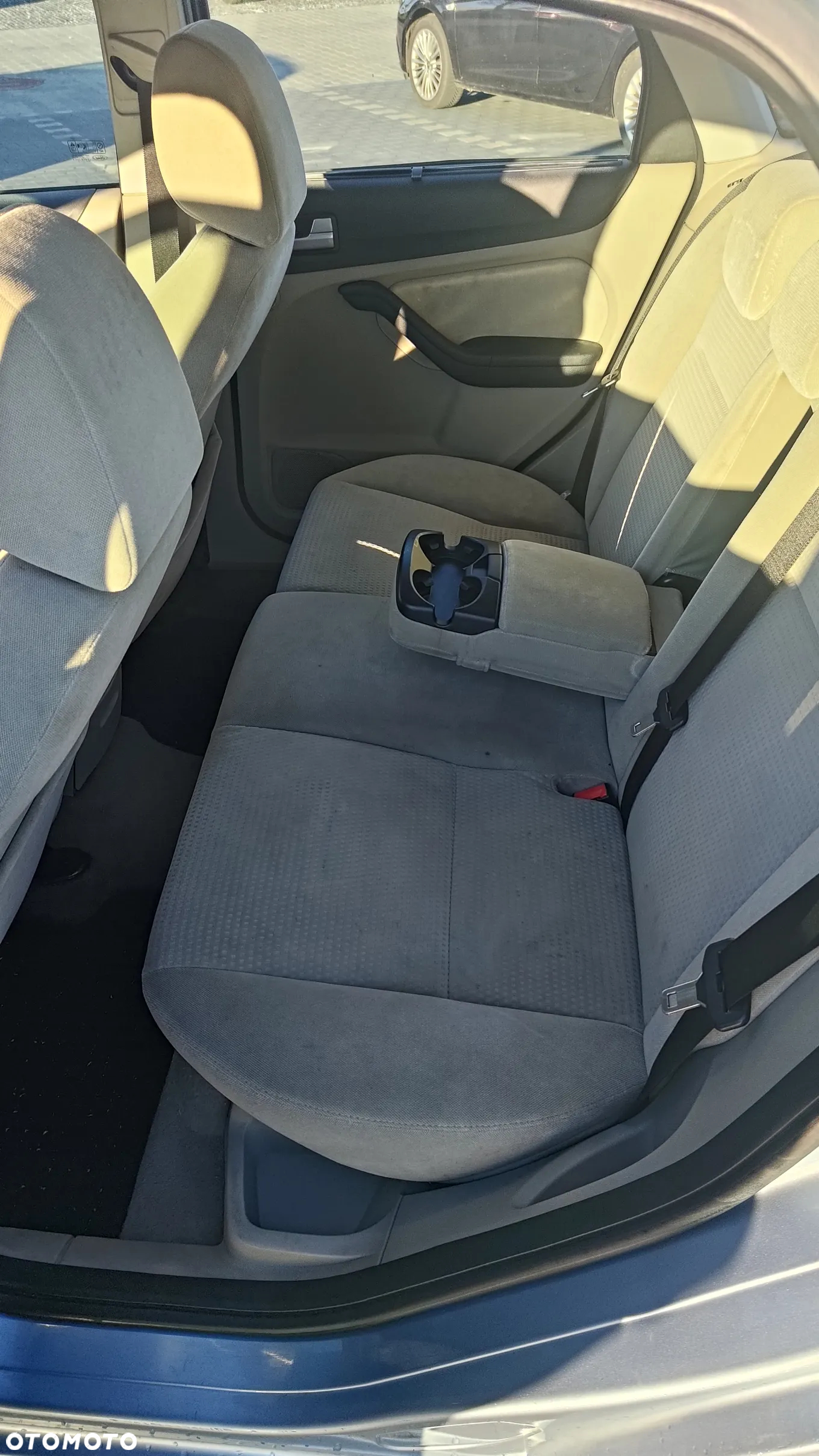 Ford Focus 1.6 Ti-VCT Ghia - 12