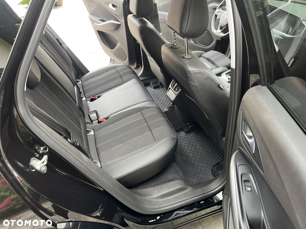 Opel Grandland X - 17