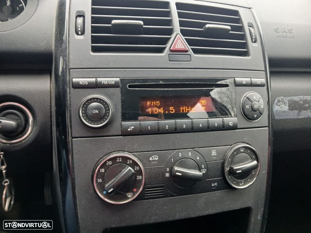 Mercedes-Benz A 150 Classic - 13