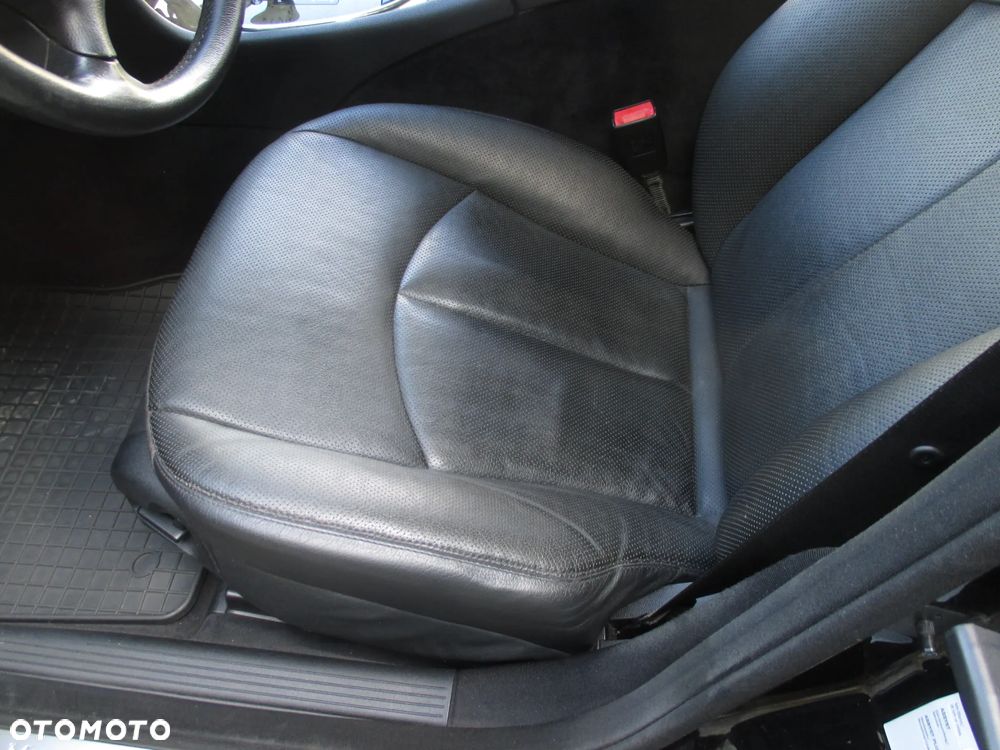 Mercedes-Benz Klasa E 320 CDI Avantgarde DPF Sport Edition AMG - 14