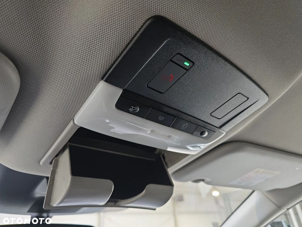 Nissan Qashqai 1.3 DIG-T MHEV 4x4 N-Connecta Xtronic - 24