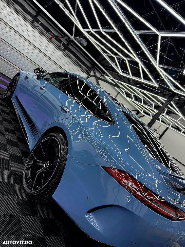 Mercedes-Benz AMG GT 4-door Coupe - 11