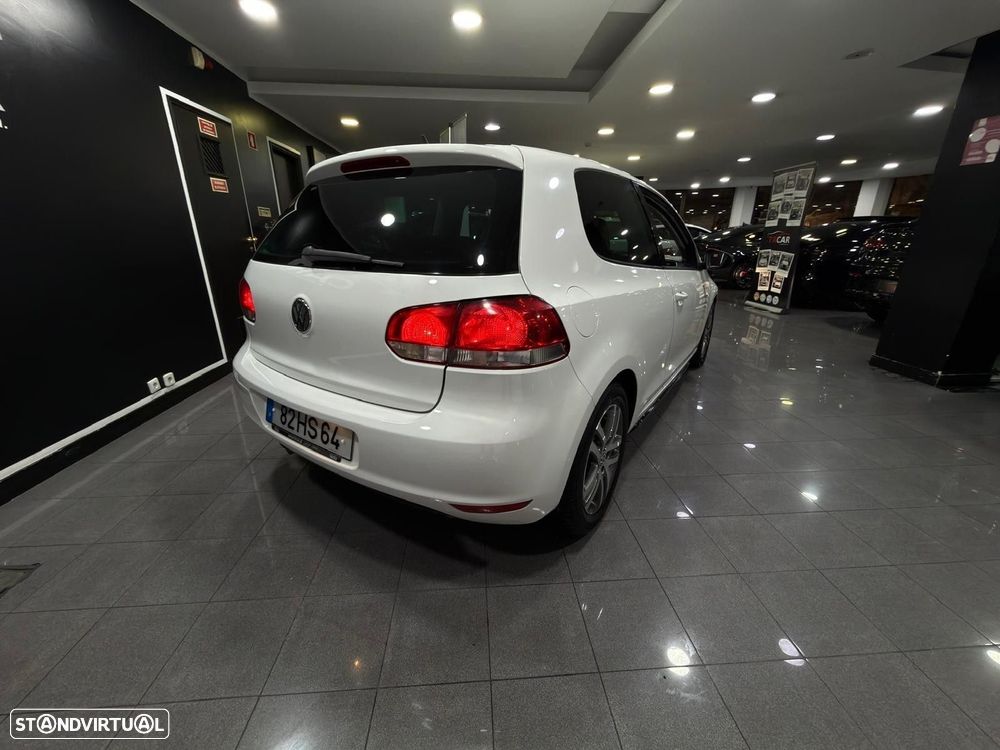 VW Golf 2.0 TDi Confortline - 17