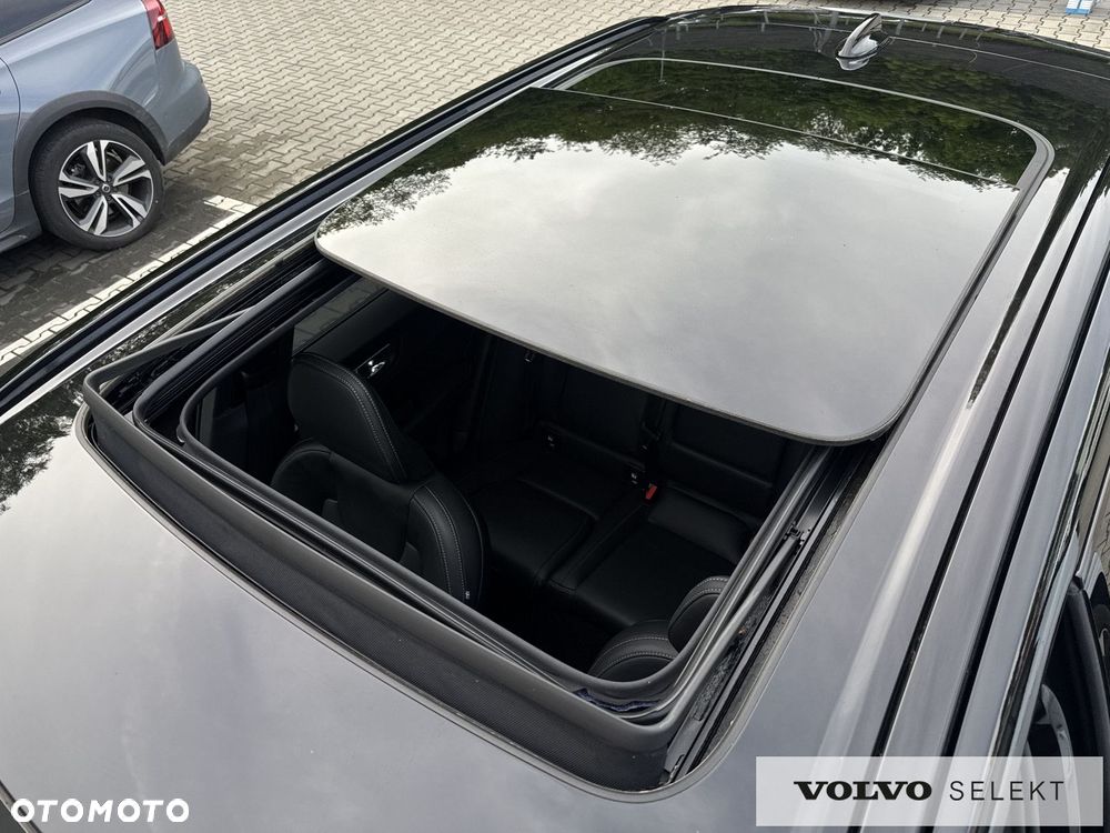 Volvo XC 60 - 22