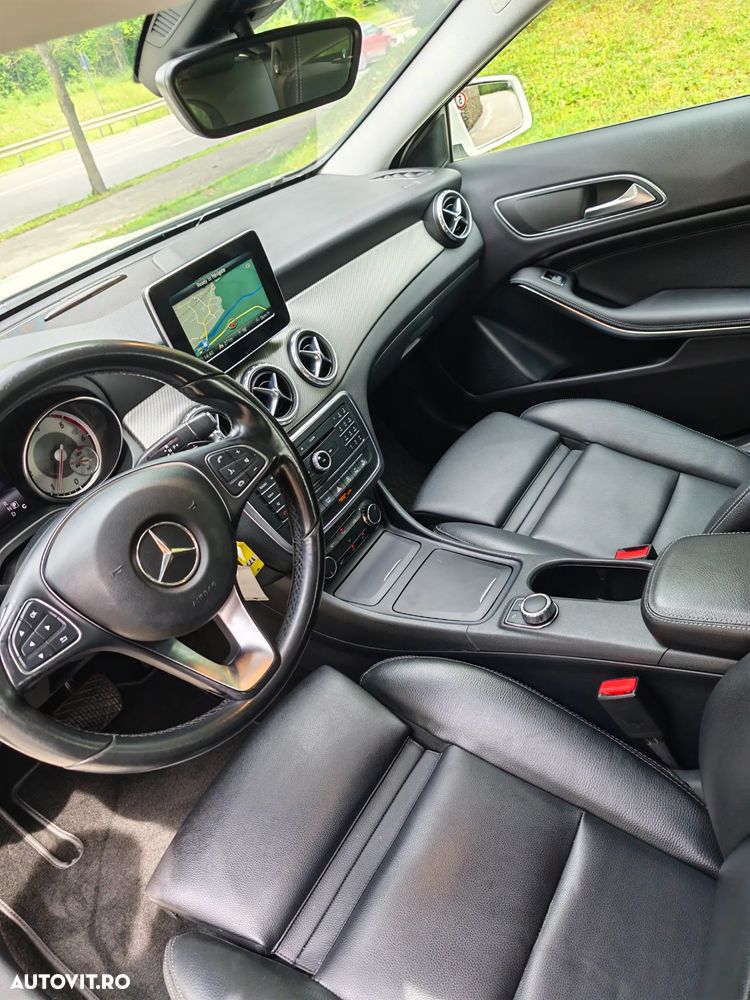 Mercedes-Benz GLA 200 (CDI) d 4Matic 7G-DCT Urban - 7