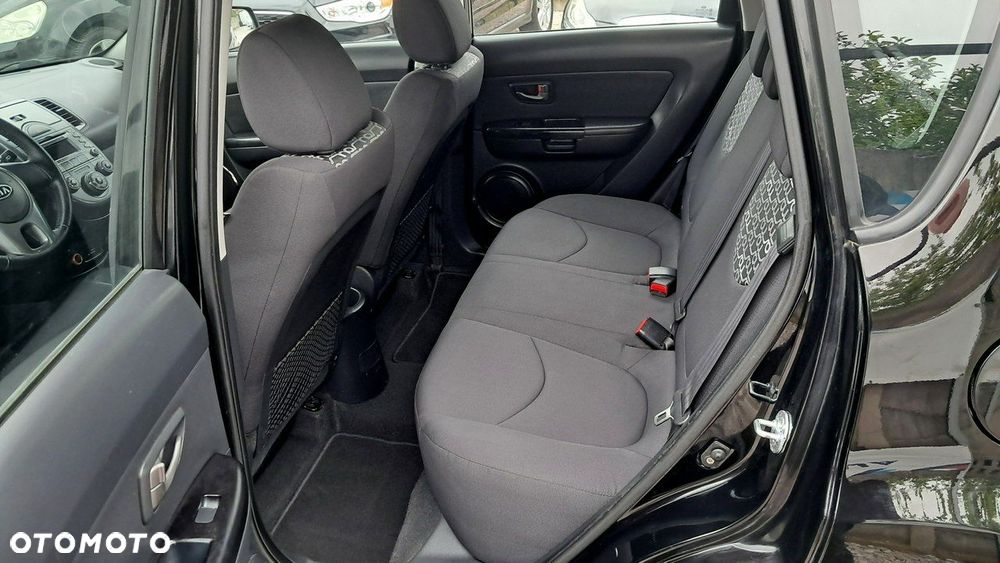 Kia Soul 1.6 CVVT - 13