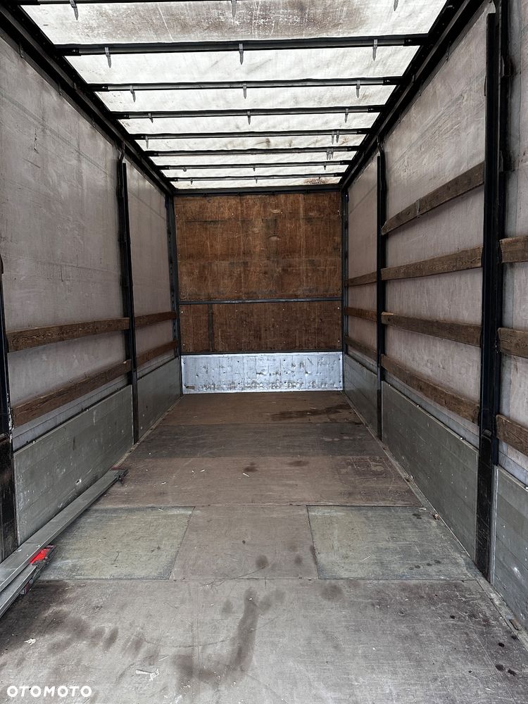 Iveco Eurocargo 120E25 - 11