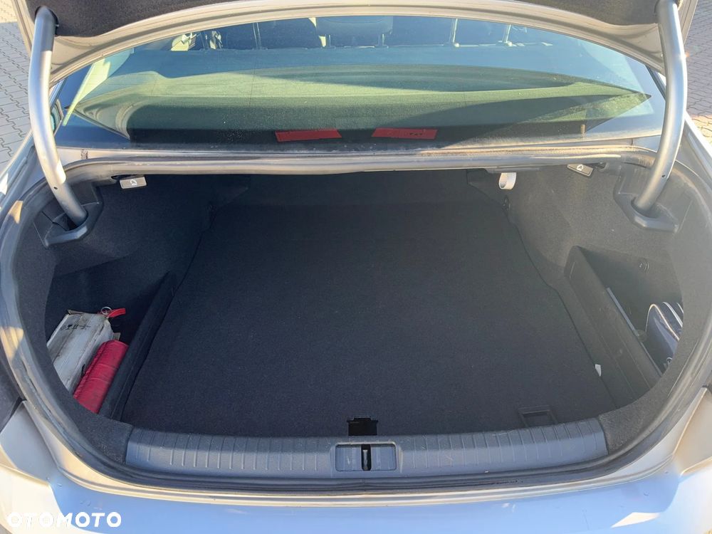 Volkswagen Passat 1.8 TSI BMT Highline DSG - 15