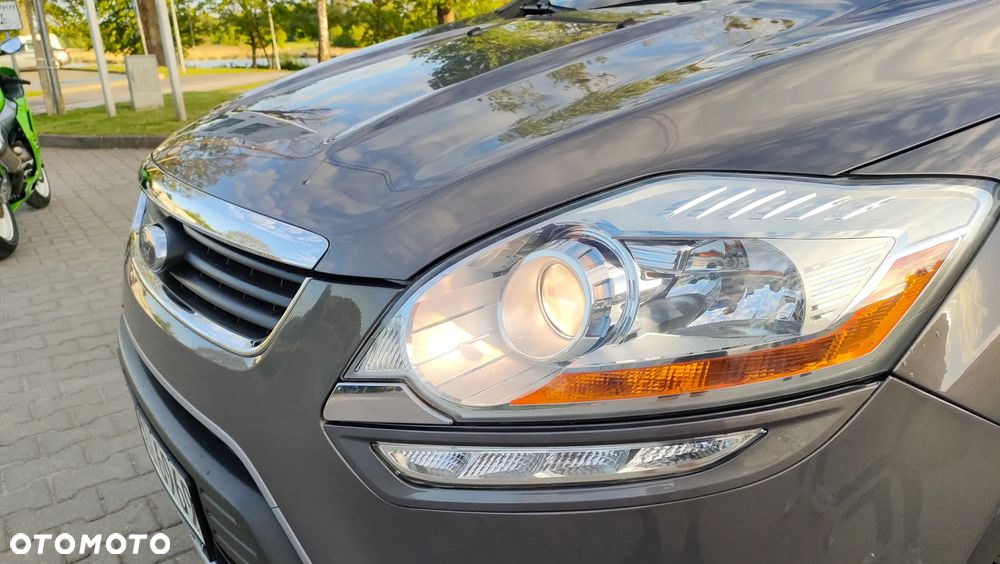 Ford Kuga 2.0 TDCi 2x4 Champions Edition - 14