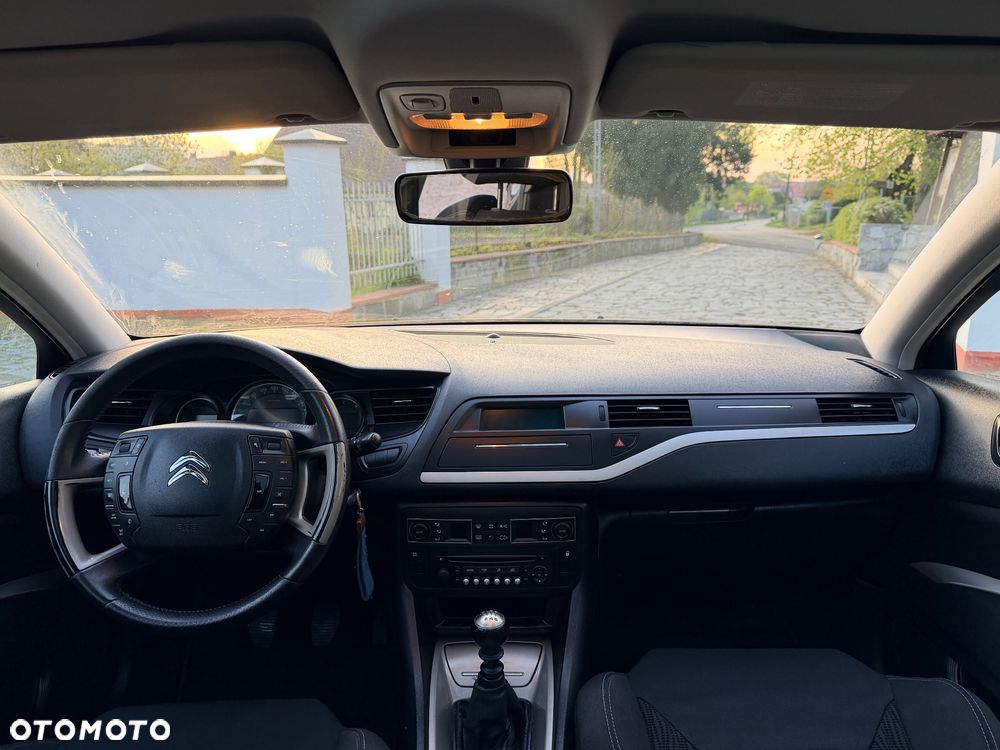 Citroën C5 2.0 HDi Exclusive - 8