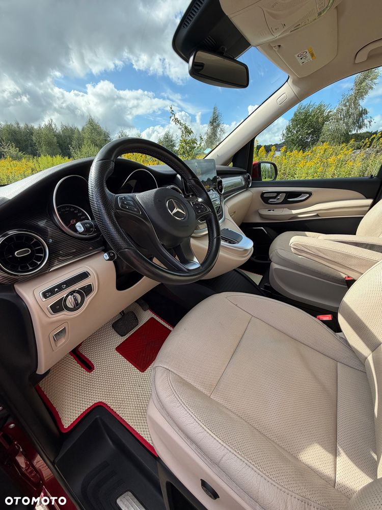 Mercedes-Benz Klasa V 300 d 4-Matic Avantgarde 9G-Tronic (d³ugi) - 13