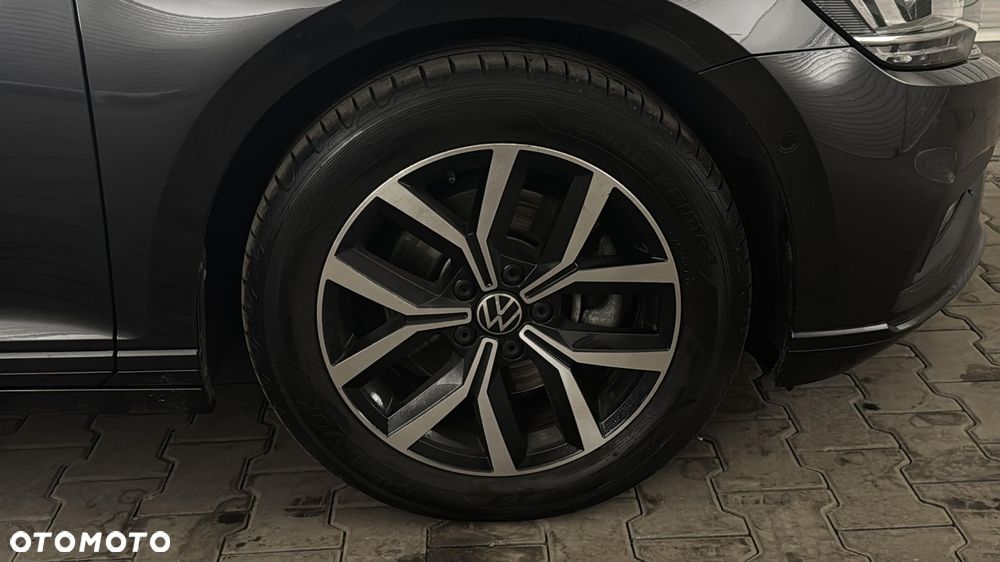 Volkswagen Passat Variant 1.5 TSI EVO Business DSG - 16