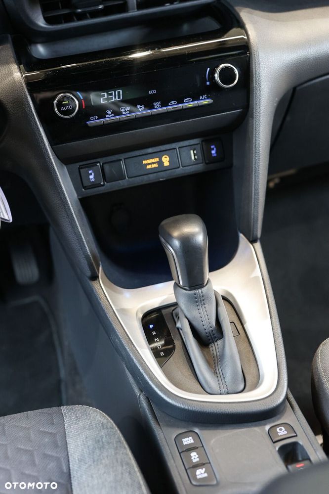 Toyota Yaris Cross Hybrid 1.5 Comfort - 36