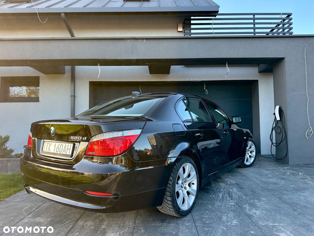 BMW Seria 5 520d Edition Exclusive - 10