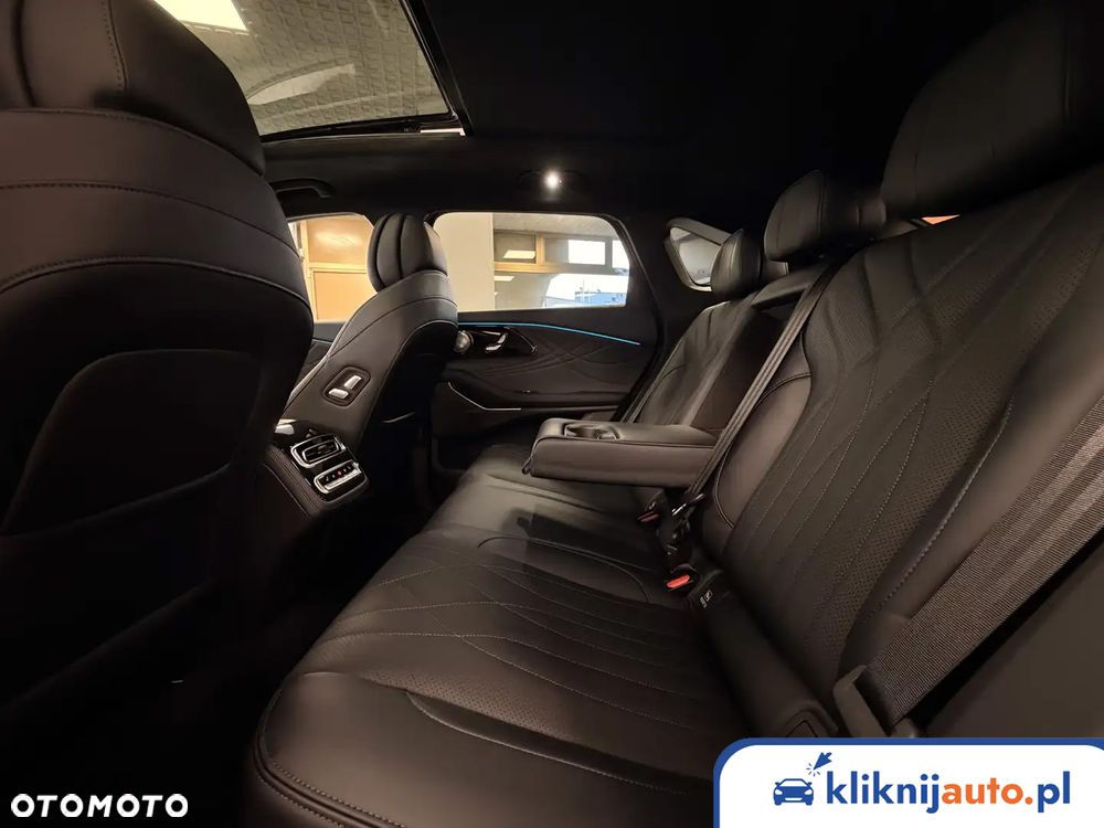 Omoda 9 1.5 Super Hybrid Exclusive AWD - 8