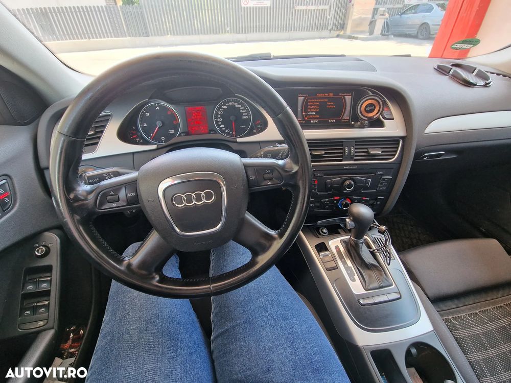 Audi A4 Avant - 8