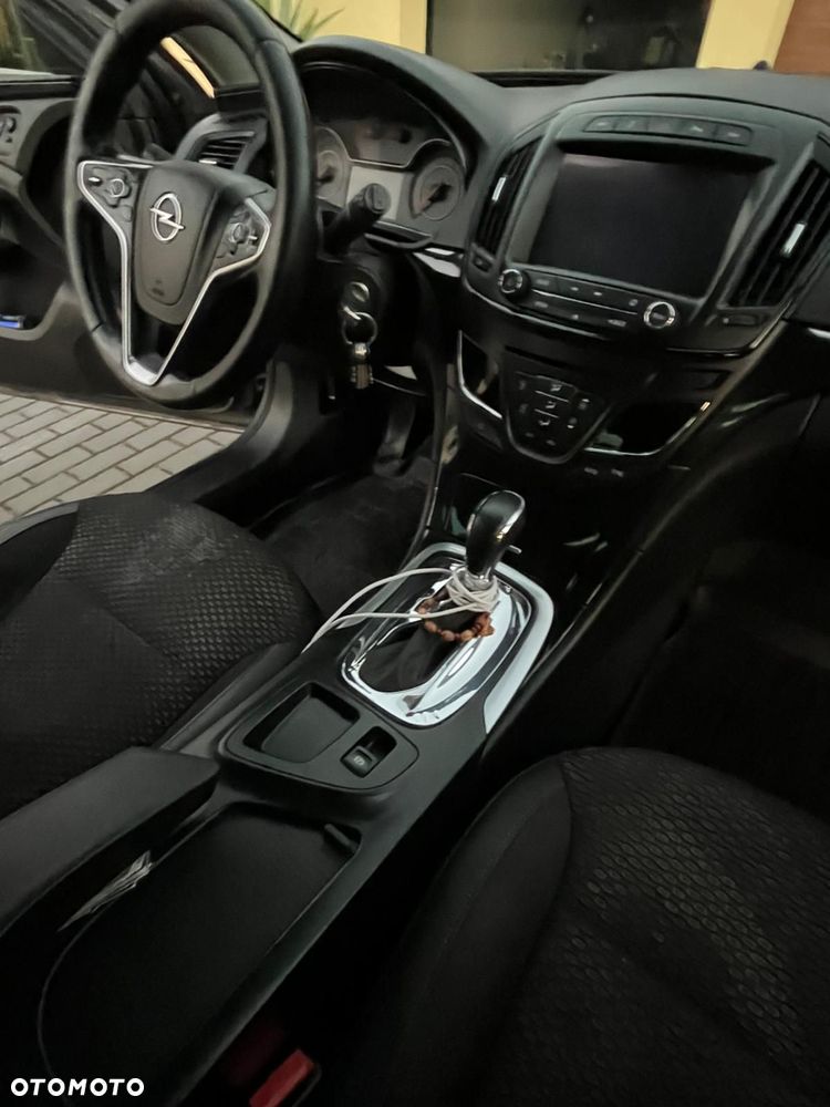 Opel Insignia - 16
