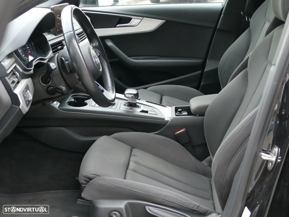 Audi A4 Avant 40 TDI Sport S tronic - 27