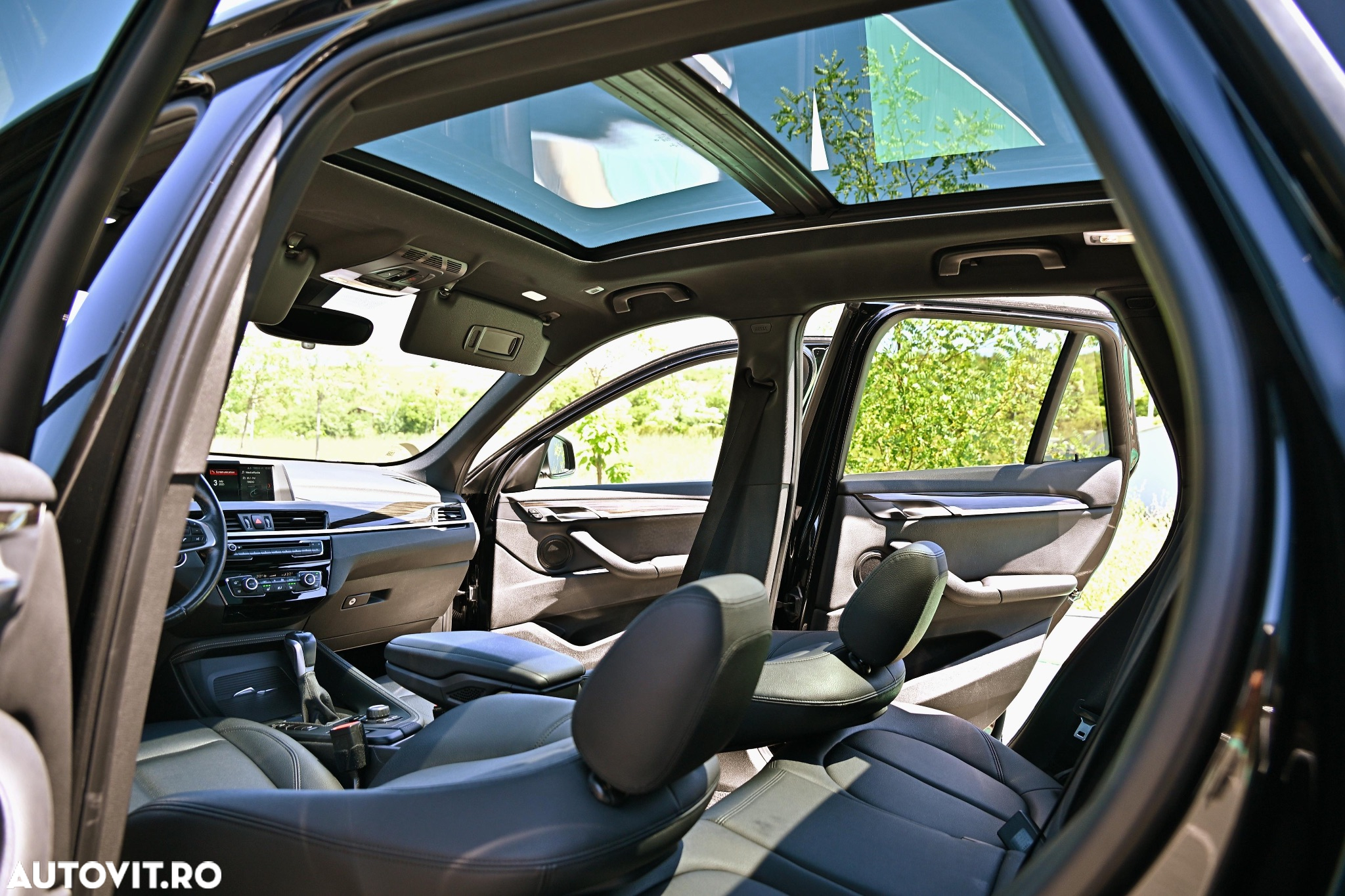 BMW X1 xDrive25i AT xLine - 27